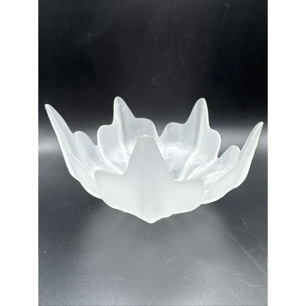 Viking‎ Epic Lotus Blossom Bowl White Frost Vintage Glass MCM Mid Century Modern